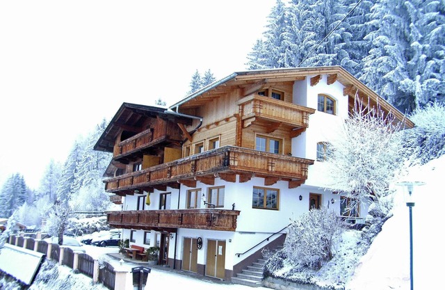 Bel appartement à Zell am Ziller avec balcon