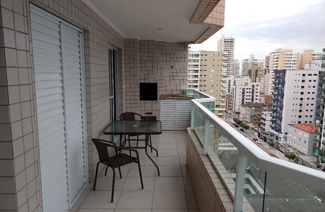 Beautiful apartment (2 bedrooms) with barbecue on the balcony! Carnival Package R$2000!