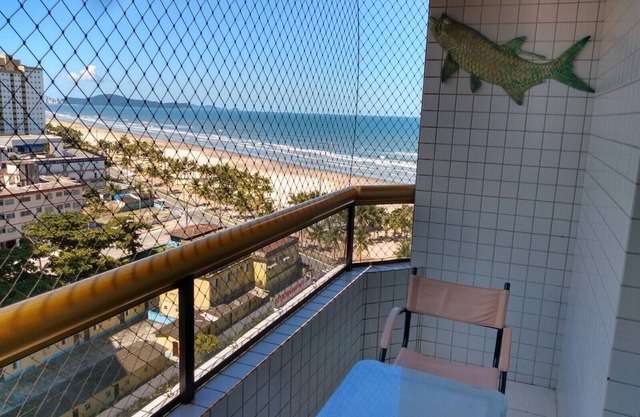 BEL APPARTEMENT AVEC PISCINE, BALCON AVEC VUE MER, PORTE 24H