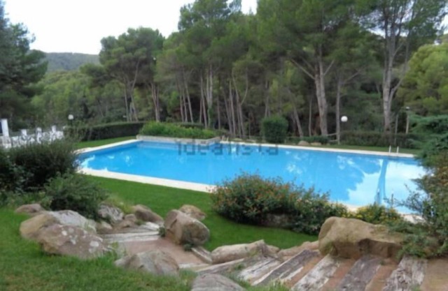 Bel appartement avec piscine à Tamariu