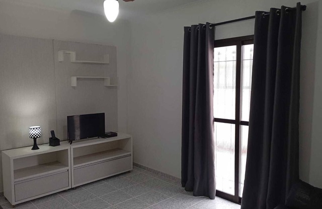Bel appartement à Praia Grande - (11) 94161-1002 Whatts