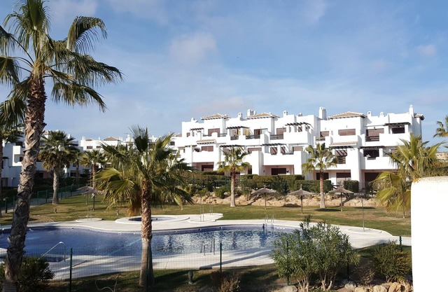 Appartement Pueblo Salinas, Vera Playa, WIFI, terrasse avec vue sur la piscine