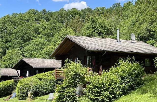 Bel appartement pour 4 personnes avec WIFI, TV, patio, animaux admis et parking