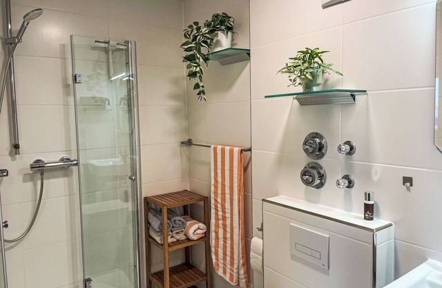Bel appartement pour 4 personnes avec WIFI, TV, terrasse, animaux admis et parking