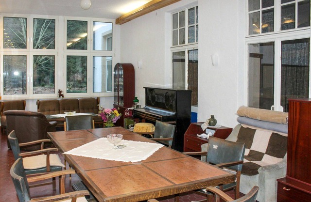 Bonito apartamento con WIFI, bañera de hidromasaje, TV, patio, mascotas permitida y aparcamiento
