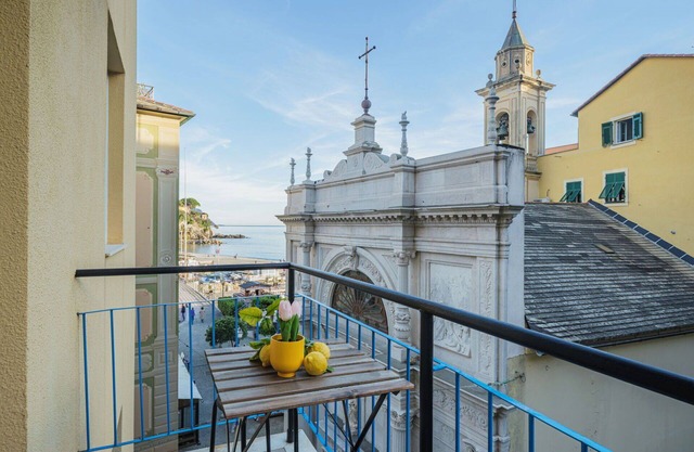 Bel appartement pour 3 personnes avec climatisation, WIFI, TV et balcon