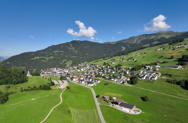 Beautiful apartment for 6 guests with pool, WIFI, TV, balcony, panoramic view and parking