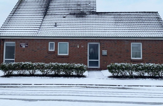 Confortable appartement pour 4 personnes avec WIFI, TV, balcon et parking