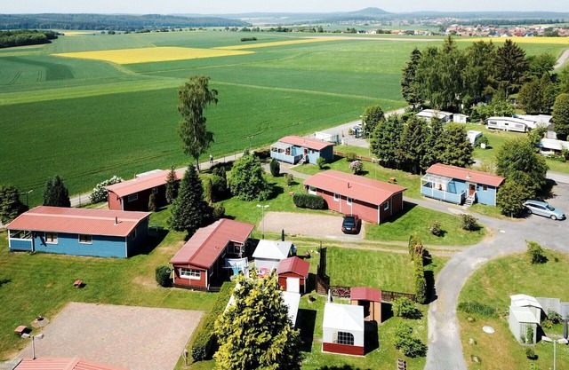 Bel appartement dans une maison de vacances avec WIFI, piscine, TV, terrasse, animaux admis, parking