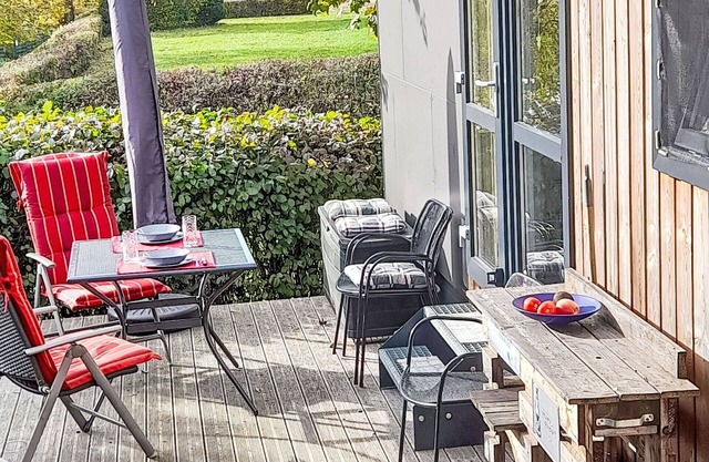 Confortable appartement dans une maison de vacances avec WIFI, climatisation, TV, terrasse, parking