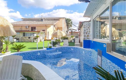 Beautiful Apartment In Grottaglie With Kitchen