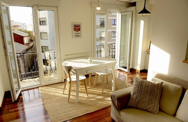 Bel appartement avec vue sur l'estuaire. Centrique Confortable