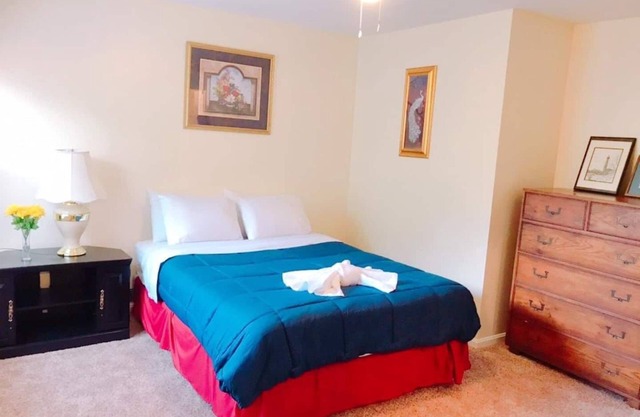 Beautiful Apartment in Historic Downtown Location