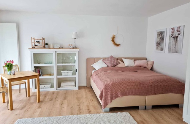 Beautiful apartment with private terrace on the outskirts of Wiesbaden