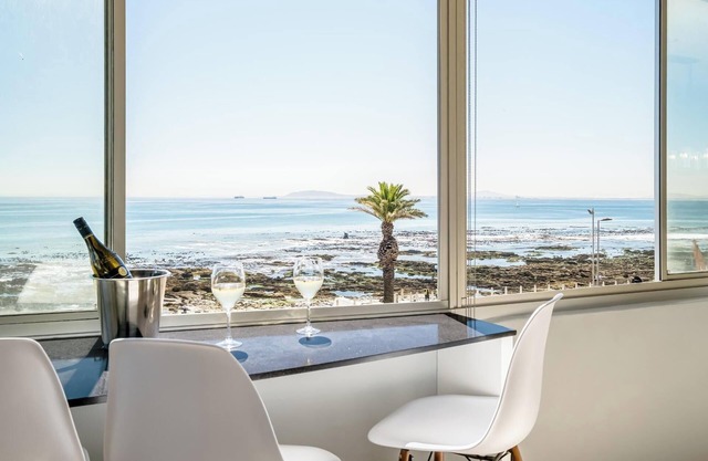 Atlantic Views - Deux Chambres Appartement, Couchages 4