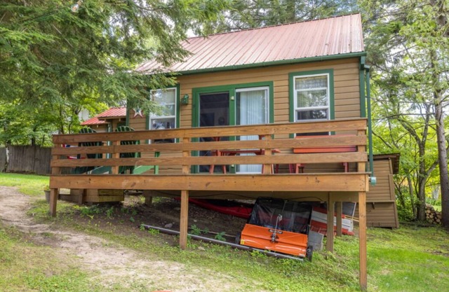 Beautiful Adirondack Crafted House Just Steps Away from the Beautiful 4th Lake!