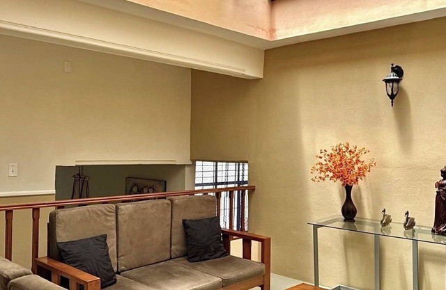 Beautiful Authentic 3 bed/1 Bath Large home in Oaxaca City