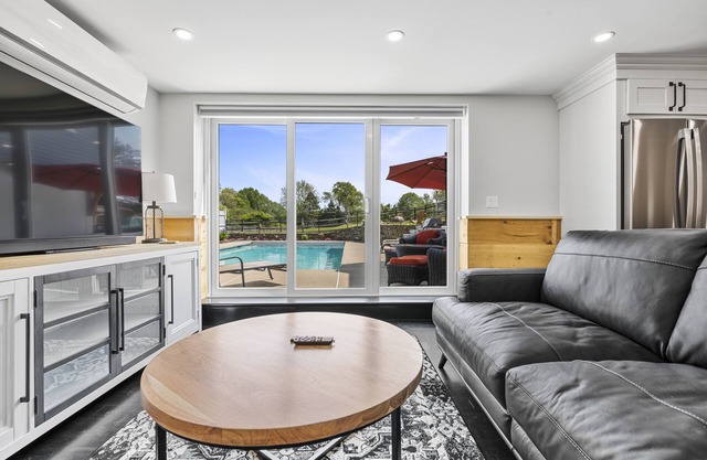 Beautiful backyard farm. Very quiet. Pool. Walking trails and beaches nearby.
