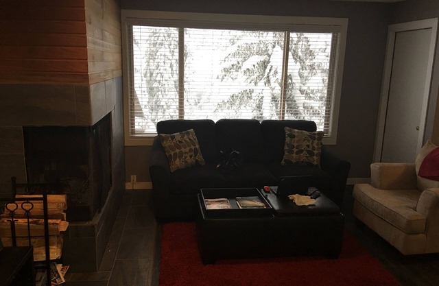 Condo familial fraîchement rénové situé dans le village