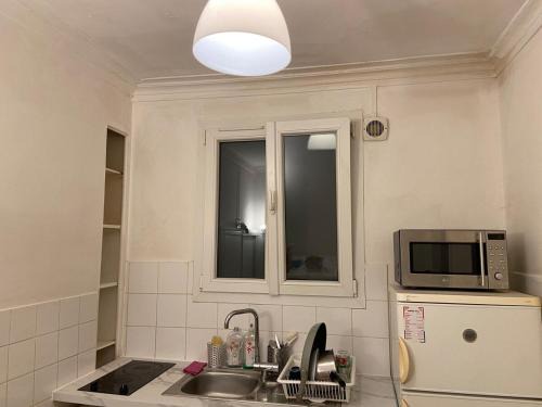Beautiful chic studio with ultra-fast wifi