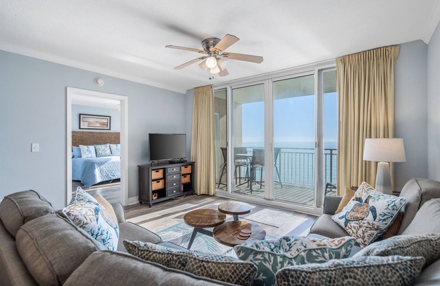 Last min May 4 - 8th deal! Perfect location and amenities!