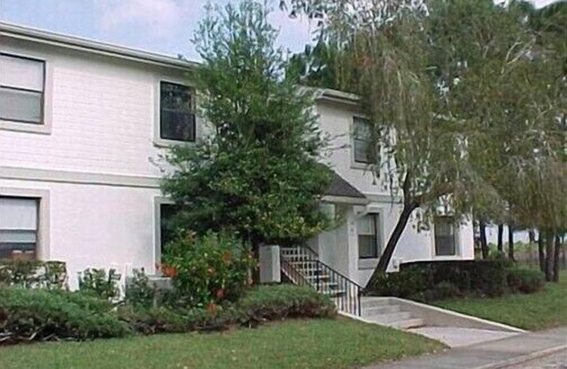 Beautiful Condo in prime Florida location within premier gated community.