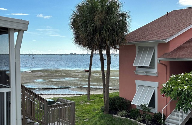 Magnifique condo, vue sur l'eau, Bermuda Bay Beach Club, Saint Petersburg, Floride