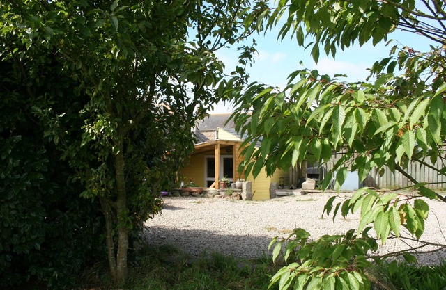 Beautiful cosy cabin - rural getaway near Newlyn
