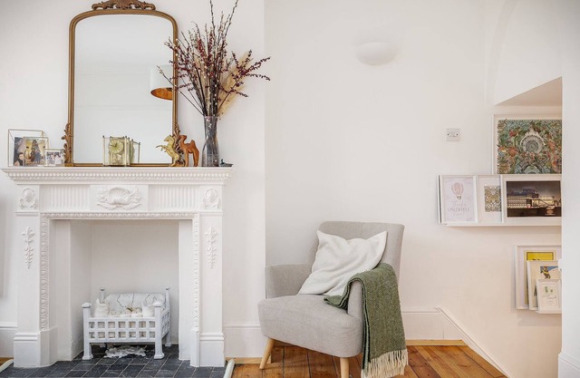 Beautiful cosy flat overlooking Hilly Fields park in Brockley & near to stations