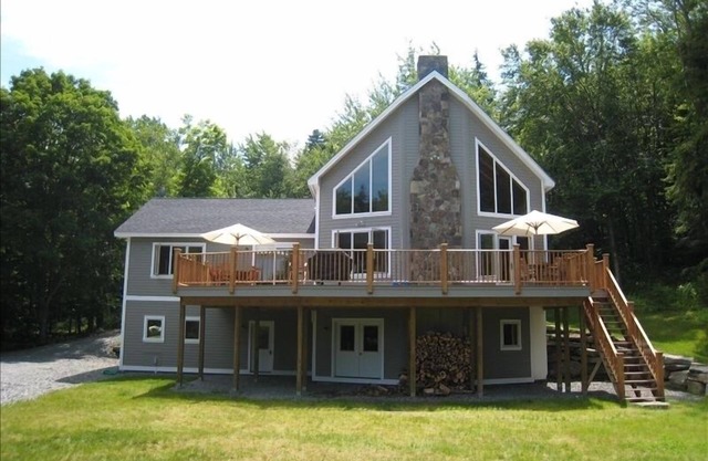 Belle, New Custom Built Timber Frame Accueil, pour 12 personnes