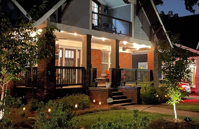 Magnifique bungalow rénové au centre-ville!
