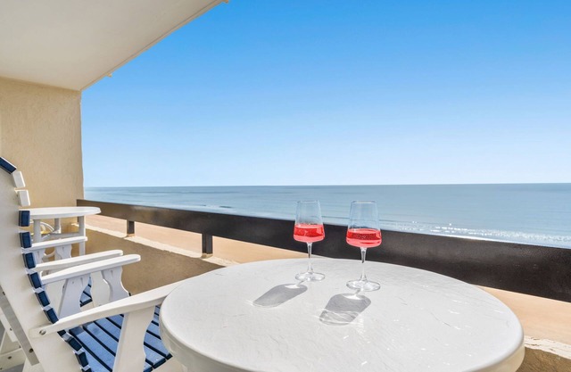 Magnifique OceanFront Mise à jour du condo avec linge de nettoyage chauffé à l'intérieur IndoorPool HotTub