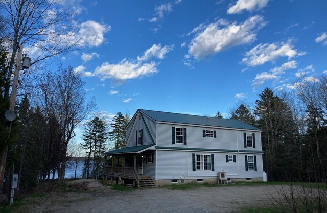 Beautiful Downeast Maine Family Lakeside Rental!