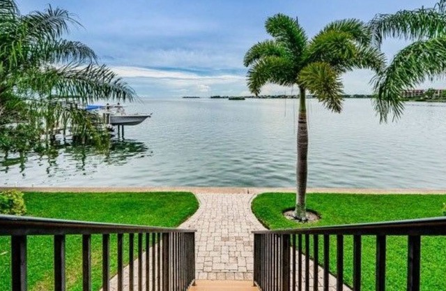 Beautiful Dunedin Florida!