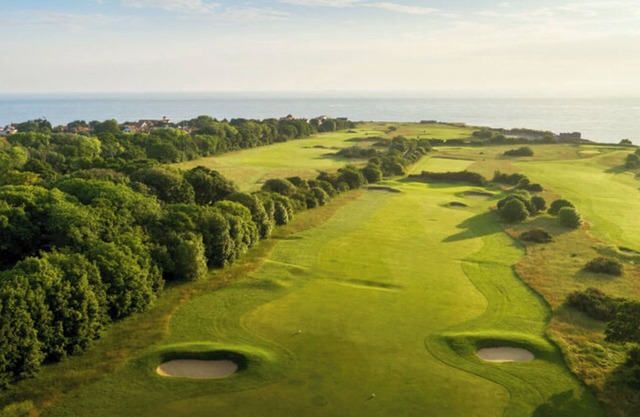 Beautiful English Lutyens Beach House