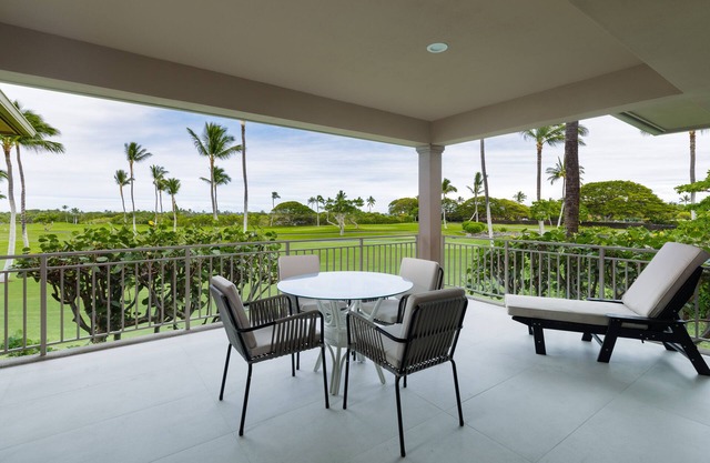 Fairway Villa 104A à Four Seasons Hualalai avec DEUX voiturettes de golf 4 places