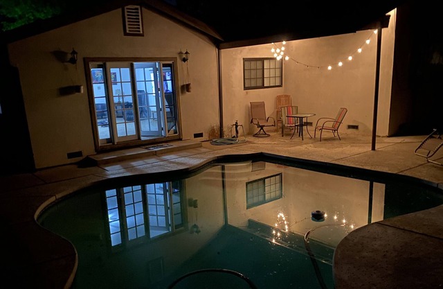 Beautiful Family Home Centrally Located in Sacramento - New To VRBO