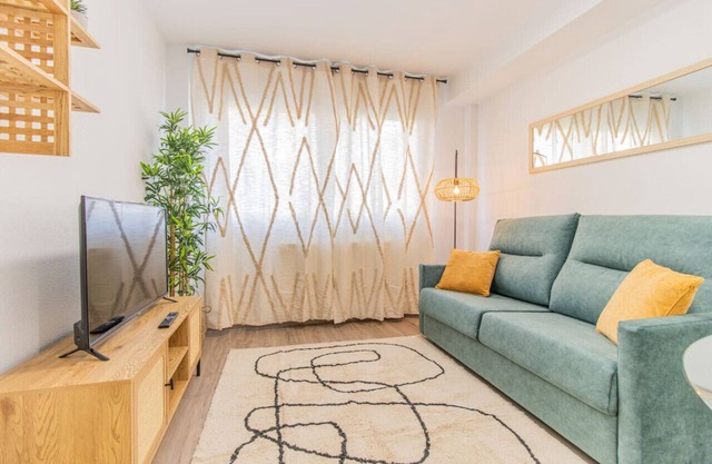 Beautiful Flat in the Pyrenees Free Parking