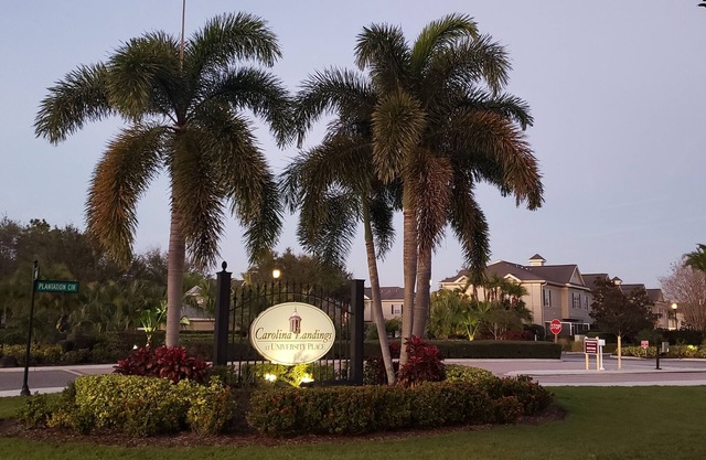 Belle maison de vacances en Floride avec piscine extérieure dans une communauté fermée