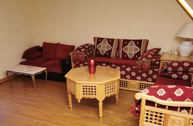 Beau Logement situé au calme dans une ville thermal