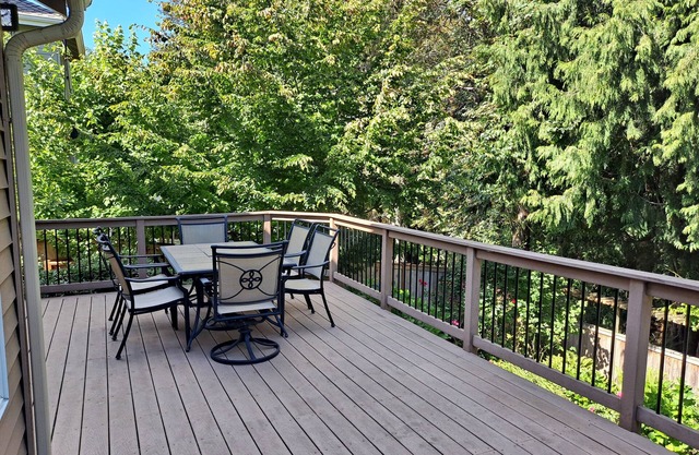 Beautiful Fully Furnished Home in Sammamish