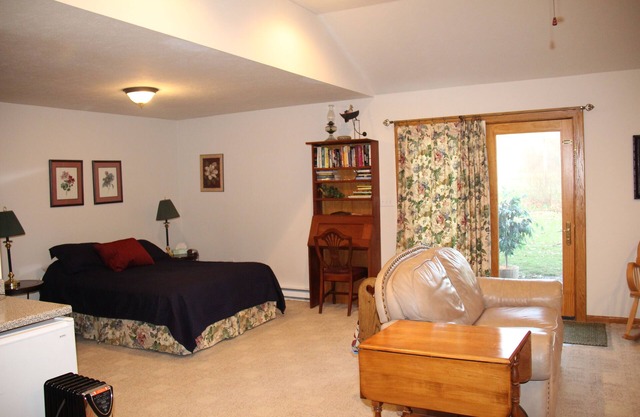 Belle Garden Apartment Accès Facile à Akron, Cleveland, et Amish Country