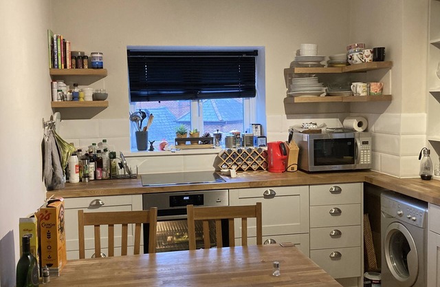 Beautiful 1 bedroom loft conversion in Kinston upon Thames