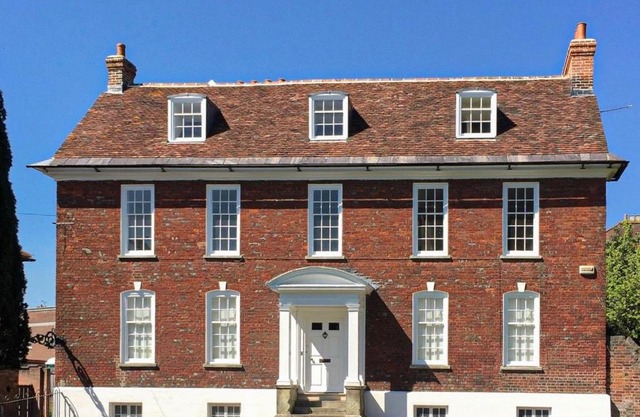 Beautiful Georgian House located in Blandford
