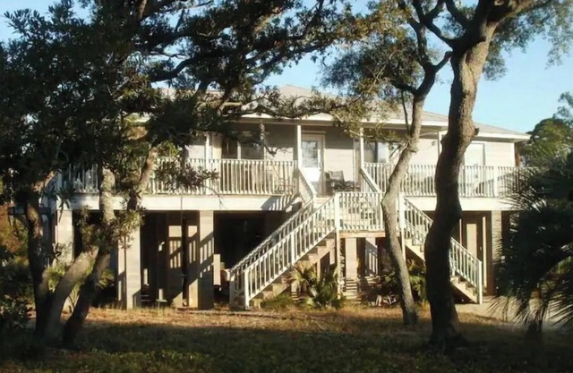 Beautiful Gulf Breeze Home With Bay Views