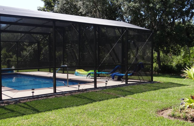 Belle maison de vacances neuve avec piscine privée dans le jardin pour 6 personnes