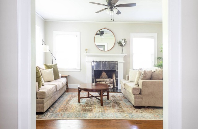 Beautiful Home In High Point's Sherrod Park Historic District