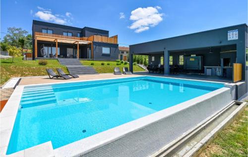 Beautiful Home In Klostar Ivanic