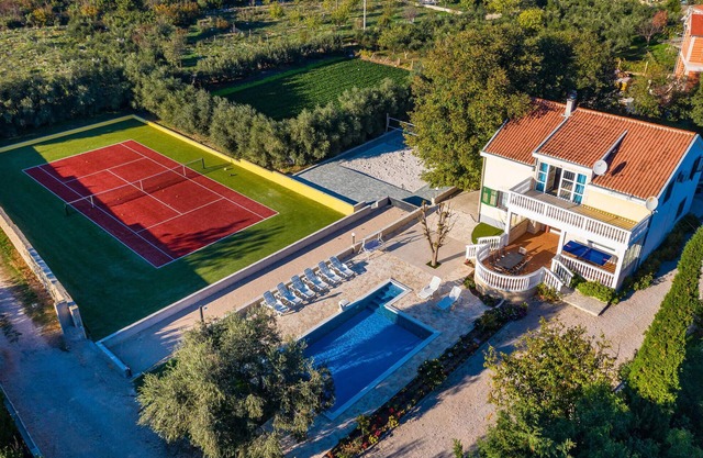 Belle maison à Polaca avec WiFi