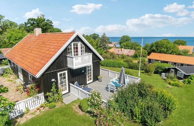 Belle maison à Svaneke avec WiFi